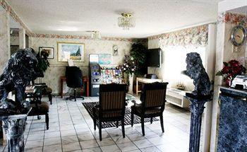 Sunburst Spa &